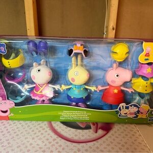 Peppa Pig Dress-Up Friends Set - Pink, Blue, Yellow